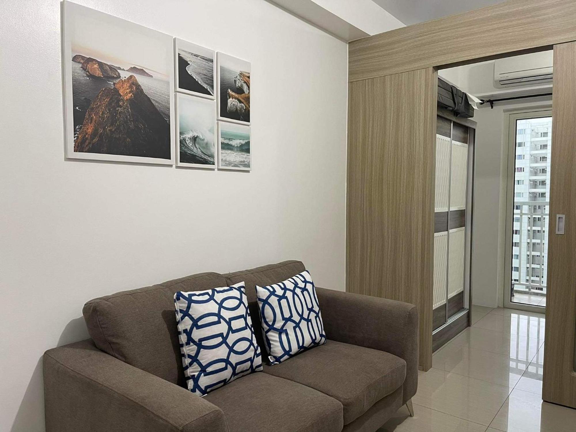 Shore 1 & 3 Residences Moa 1Br With Balcony By Darpm Manila Exterior photo