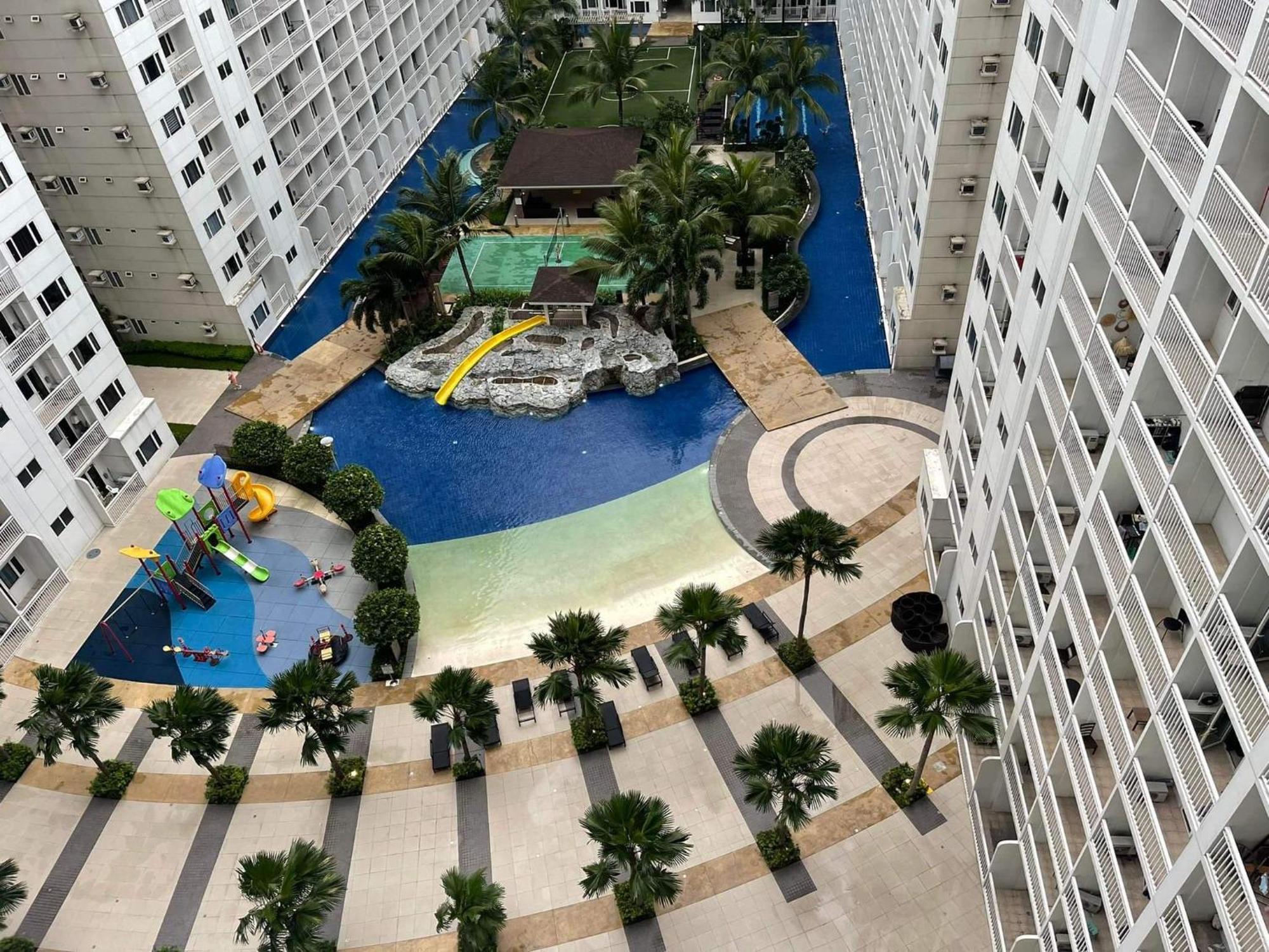 Shore 1 & 3 Residences Moa 1Br With Balcony By Darpm Manila Exterior photo