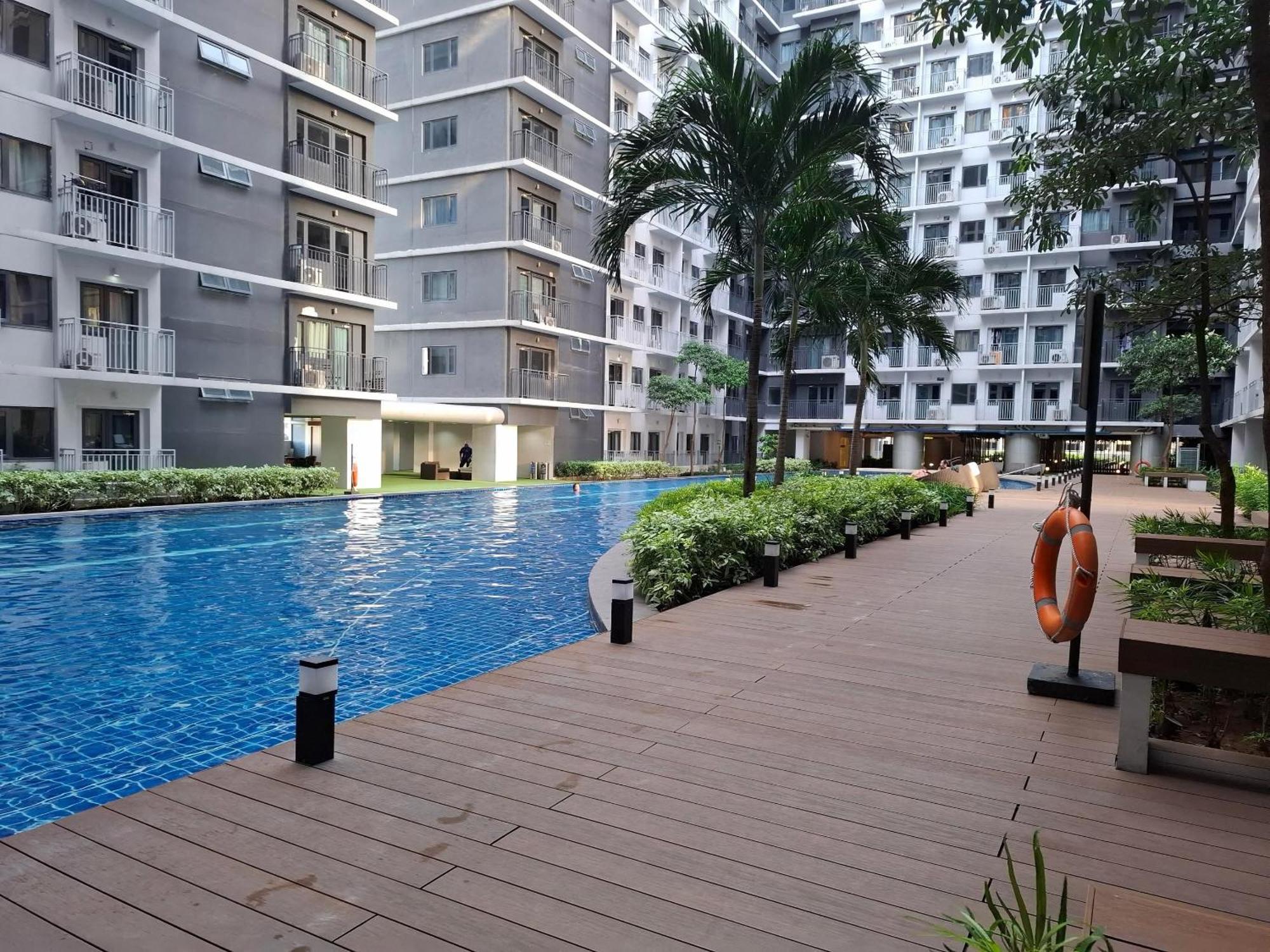 Shore 1 & 3 Residences Moa 1Br With Balcony By Darpm Manila Exterior photo